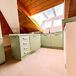 Love Green House